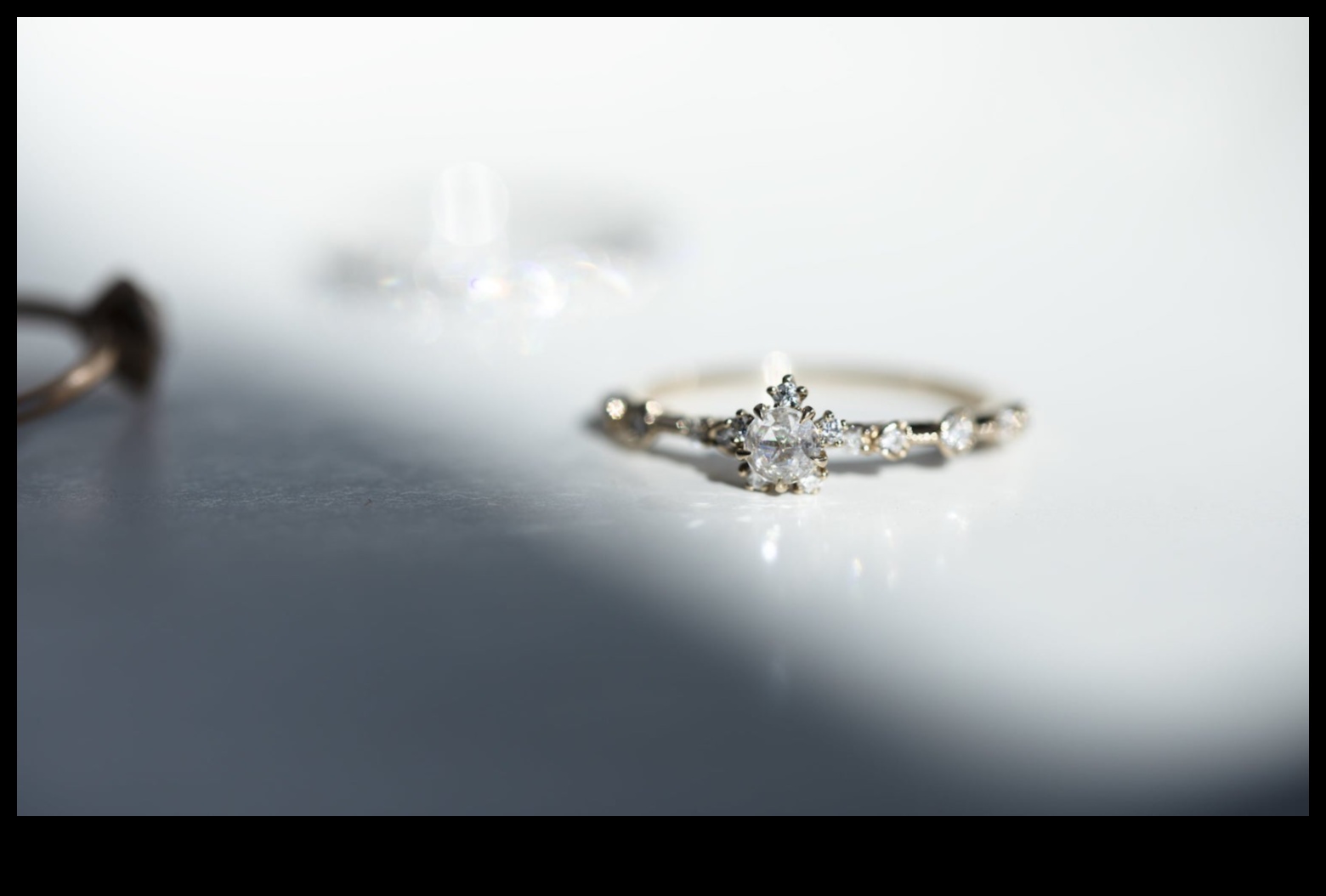 Harmonija sudraba krāsā: atrodiet melodiju starojošā mirdzumā