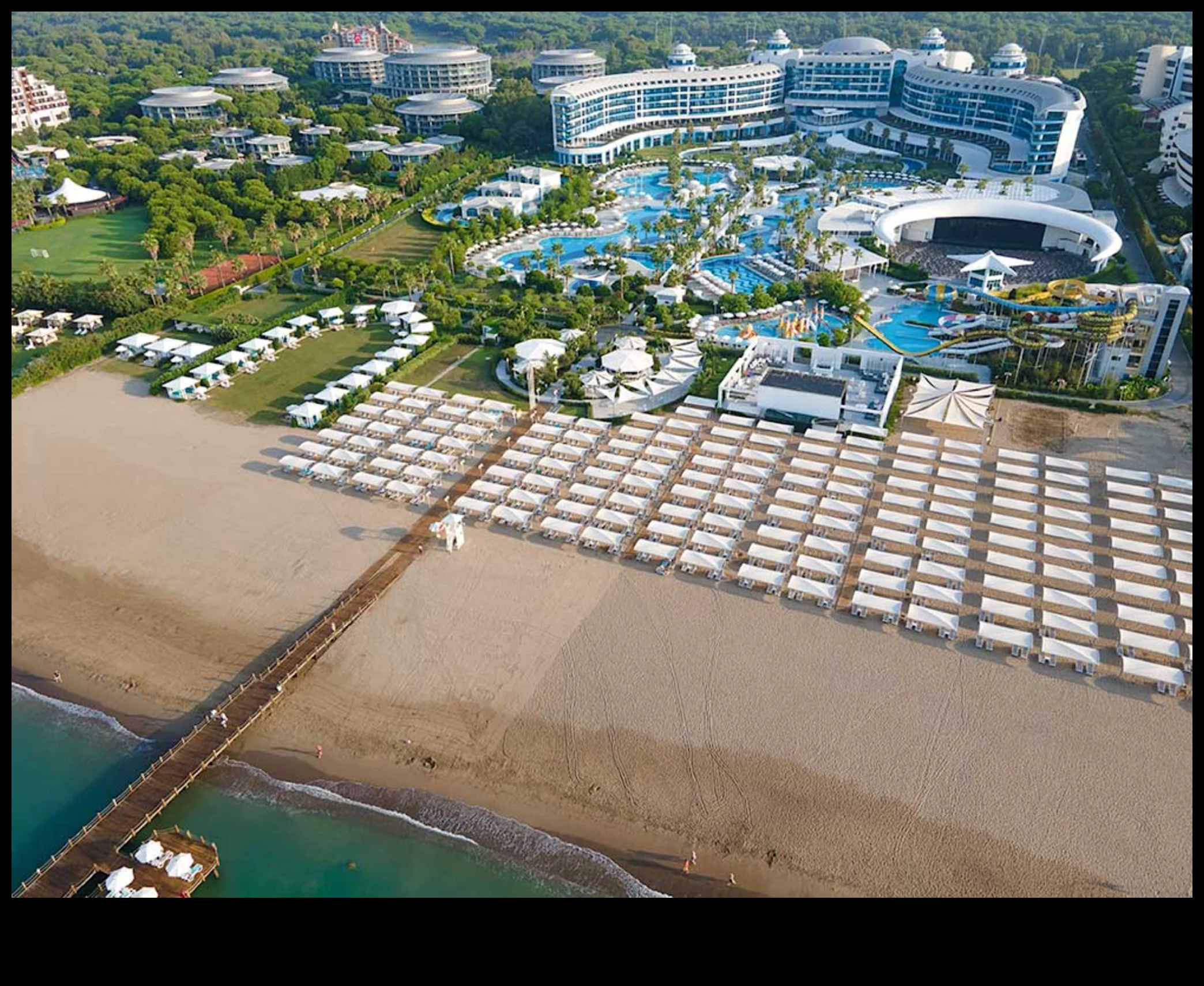 Putojošā elegance: apžilbiniet Pinnacle greznībā