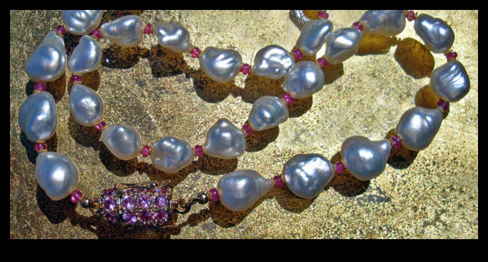 Majestātiskās pērles: spoža skaistuma simfonija