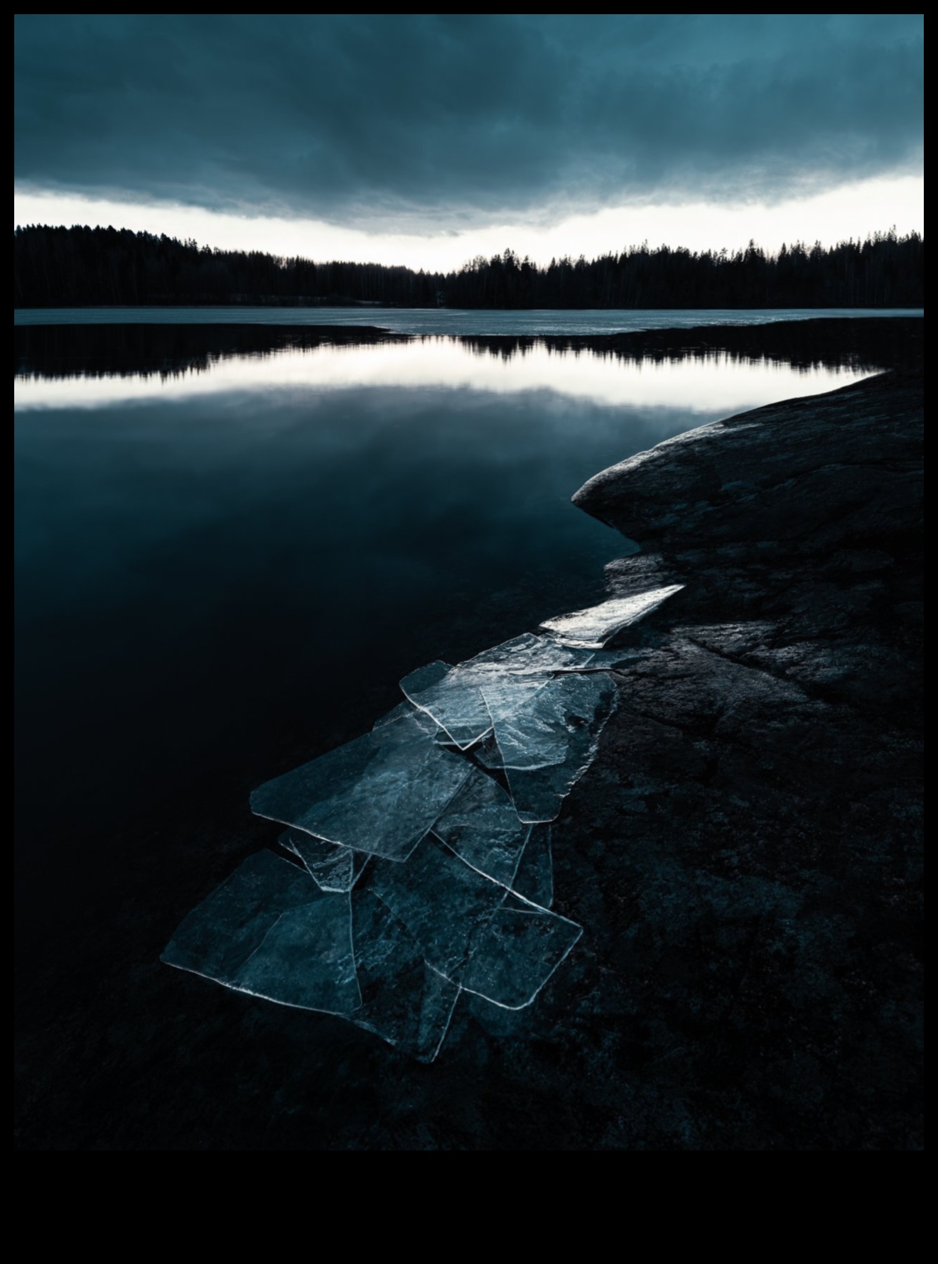 Mierīgi pārdomas: ainavu fotogrāfija tās rāmākajā veidā