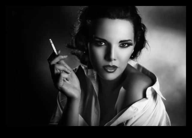 Ēteriska elegance: pārejiet uz skaistumu, izmantojot mūsu ēterisko aproču stilus