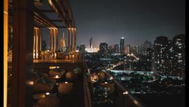 Jumta uzdzīve: saviesīgas tikšanās ar skatu