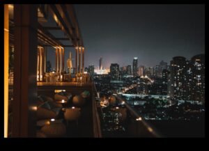 Jumta uzdzīve: saviesīgas tikšanās ar skatu