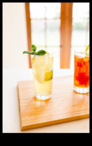 Malkojiet un dalieties: veidojiet aromatizētas ledus tējas pieredzi kopā ar tējas cienītājiem