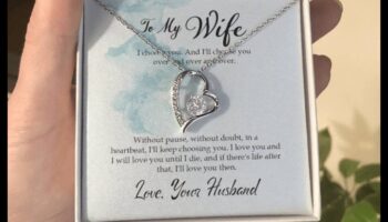 Mūžīgais apskāviens: ieslēdzieties mūžīgā mīlestībā ar mūsu mūžīgo kaklarotu stilu