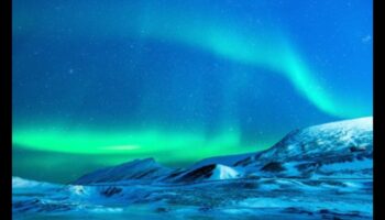 Arktiskā krēsla: polārie reģioni maigā vakara mirdzumā