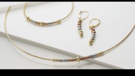 Radiant Allure: Zelta rotaslietu skaistuma atklāšana