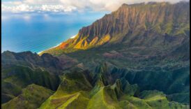 Epic Earth: Lielisks Zemes majestātiskāko ainavu skats